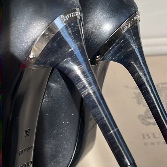 BURBERRY AUTHENTIC BOOTIES - Picture 5 of 7